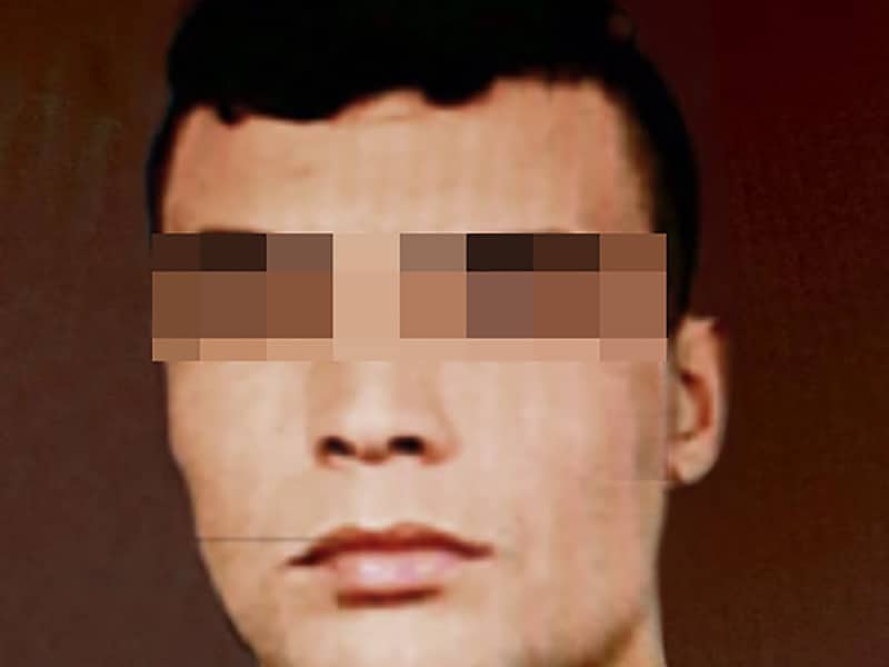 De dader die achter de tralies zit. Bild geeft Farouk B.S. vandaag in de krant volledig herkenbaar weer.