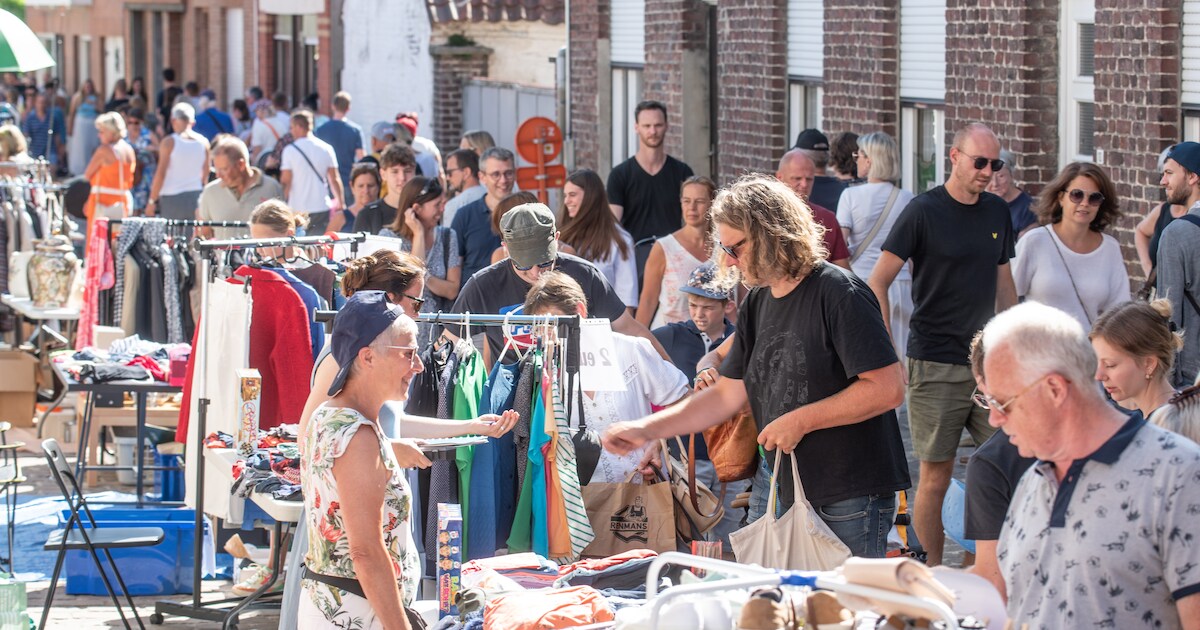 Grootste rommelmarkt van de streek in centrumstraten van Zingem ...