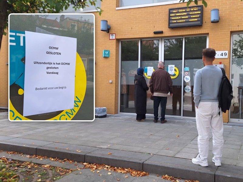 Mensen schuiven aan in het OCMW in Jette, waar op dinsdagochtend geëvacueerd werd door een bommelding. Het gebouw is vrijgegeven, maar het OCMW is vandaag wel uitzonderlijk gesloten., Inzet: Een mededeling van het OCMW aan de deur.