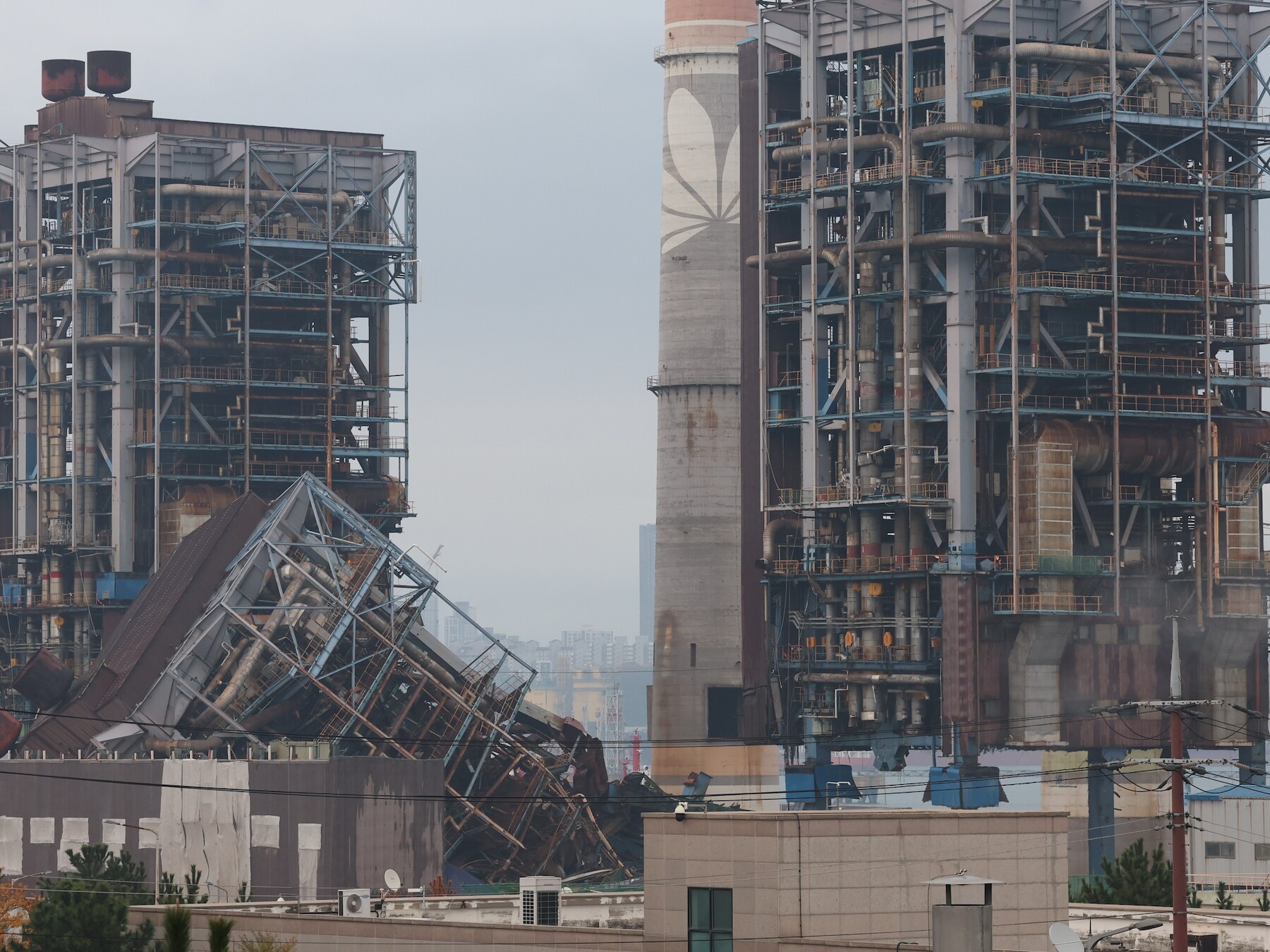 Doden bij instorten elektriciteitscentrale in Zuid-Korea