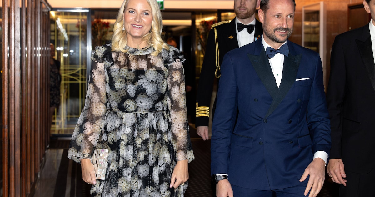 noorse-kroonprins-haakon-en-echtgenote-mette-marit-krijgen