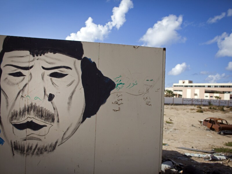 Een spotprent van Mouammar Kadhafi in Benghazi, maandenlang het belangrijkste bolwerk van het verzet tegen de dictator.