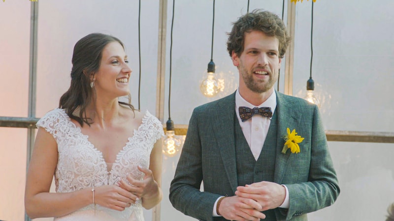 Ik heb mijn beeld over hem moeten bijstellen”: waarom verliefdheid  voorlopig uitblijft bij Karlien en Thomas in 'Blind getrouwd' | Showbizz |  HLN.be