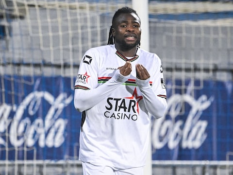 OHL-aanvaller Charly Ikwuemesi.