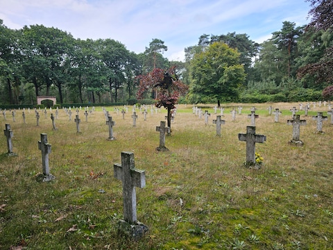 De begraafplaats van Wortel Kolonie.