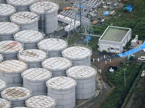 Uit een van deze reservoirs is al 300 ton vloeistof weggestroomd.