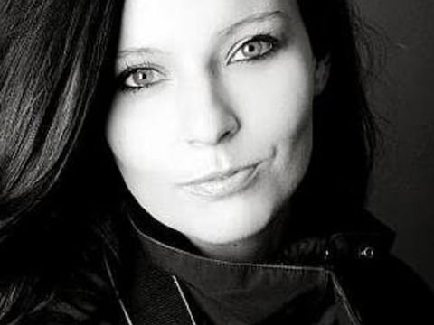 Sara Firth,