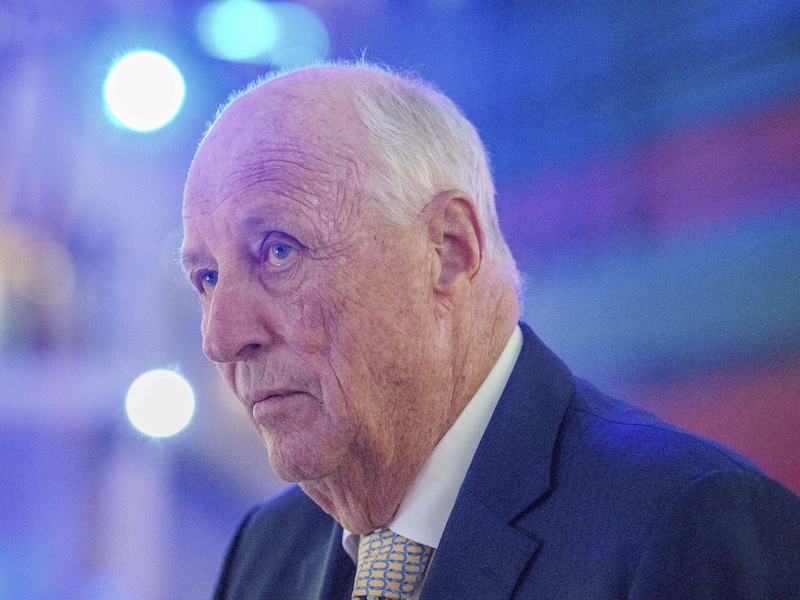 Gezondheid van koning Harald van Noorwegen (89) verder achteruit: “We moeten ons voorbereiden op het ergste”
