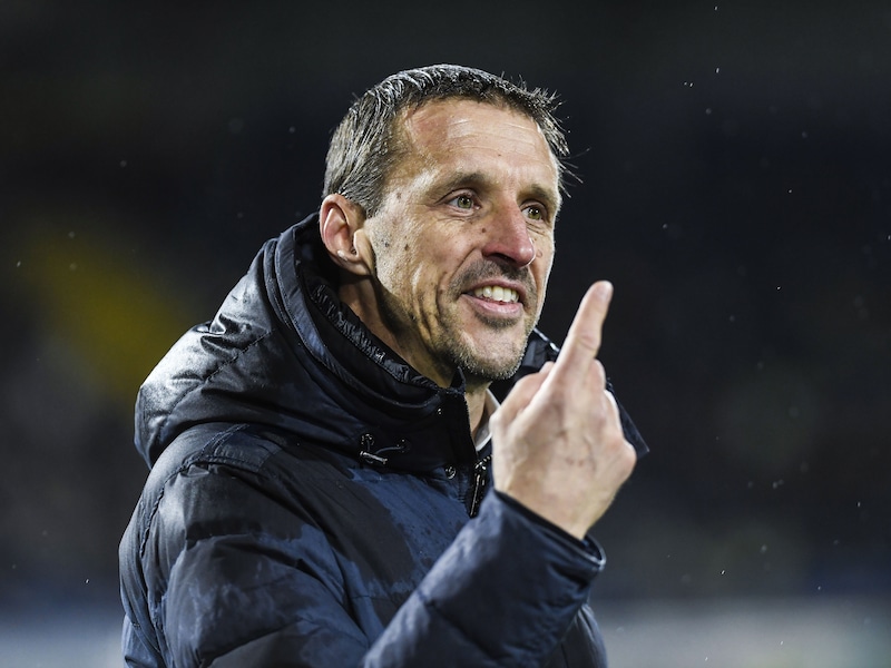Timmy Simons zal maandag zijn eerste training leiden als coach van OHL.