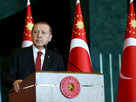 Kritiek op Erdogan (foto) is not done.