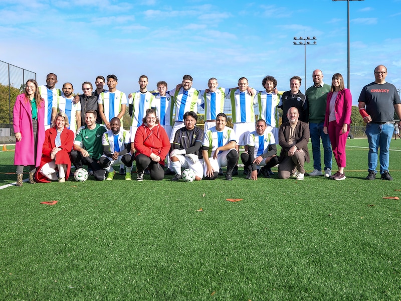 Voetbal als uitlaatklep voor mensen in kwetsbare situaties bij Sporting Hasselt - Younited. 