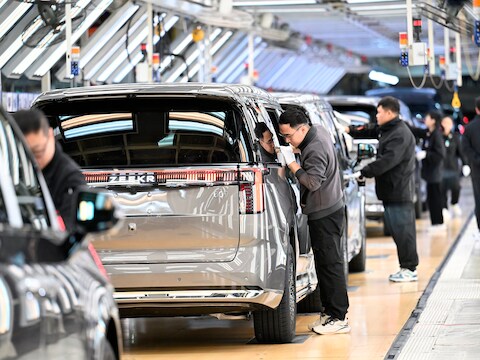 Prévot op bezoek bij Geely, het Chinese moederbedrijf van Volvo.