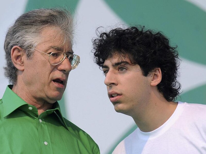 Umberto Bossi met zijn zoon Renzo
