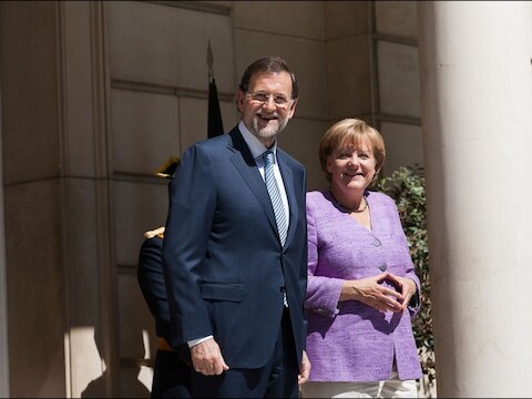 Premier Mariano Rajoy ontving vorige week nog Duits bondskanselier Angela Merkel. Bijna driekwart van de ondervraagden is niet tevreden met het beleid van Rajoy.
