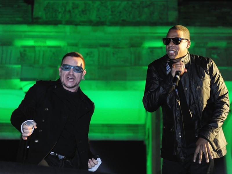 Bono en Jay-Z op de 20ste verjaardag van de val van de Berlijnse Muur.