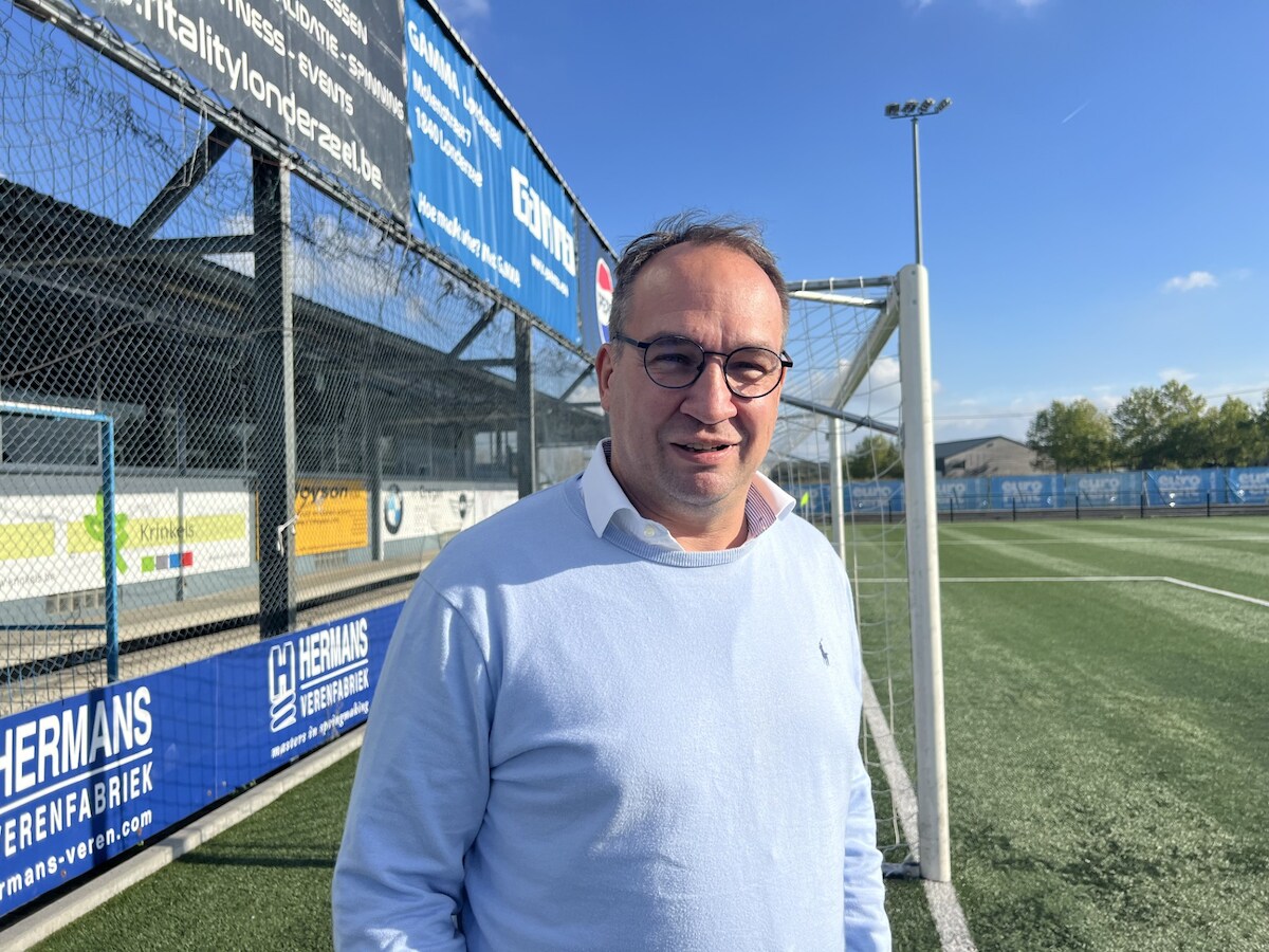 Tom Schipper staat met SK Londerzeel op negentig minuten van de ...