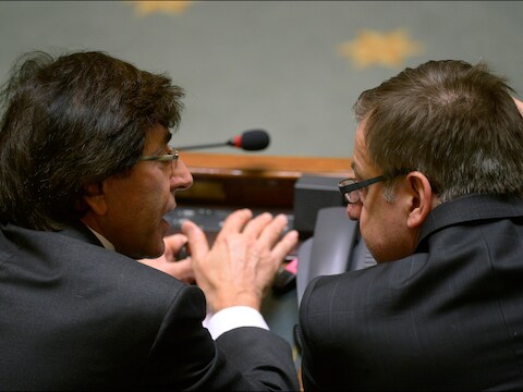 Di Rupo in gesprek met Vanackere.
