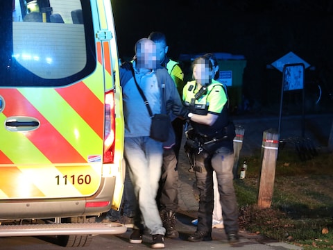 De politie moest in Sint-Gillis-Waas tussenbeide komen en de echtgenoot werd in de boeien geslagen.